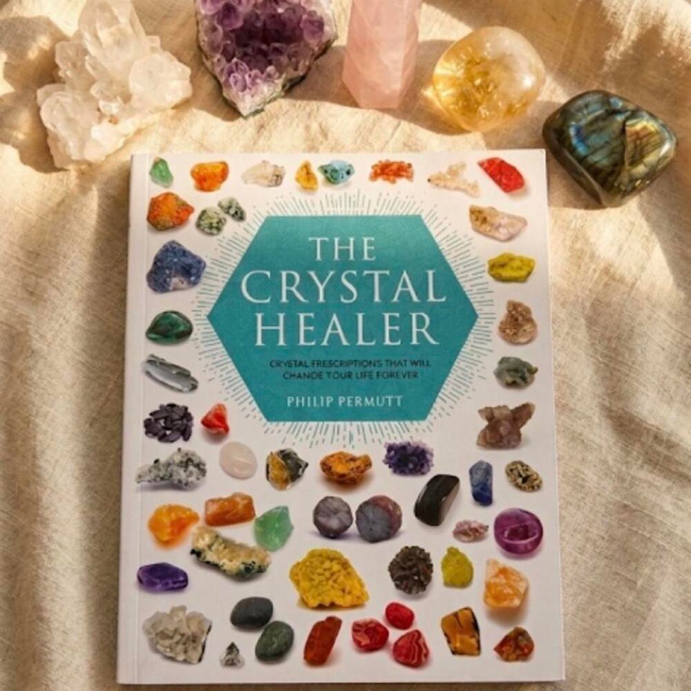 The Crystal Healer Philip Permutt 250 Crystals Gemstones Healing Guide Book